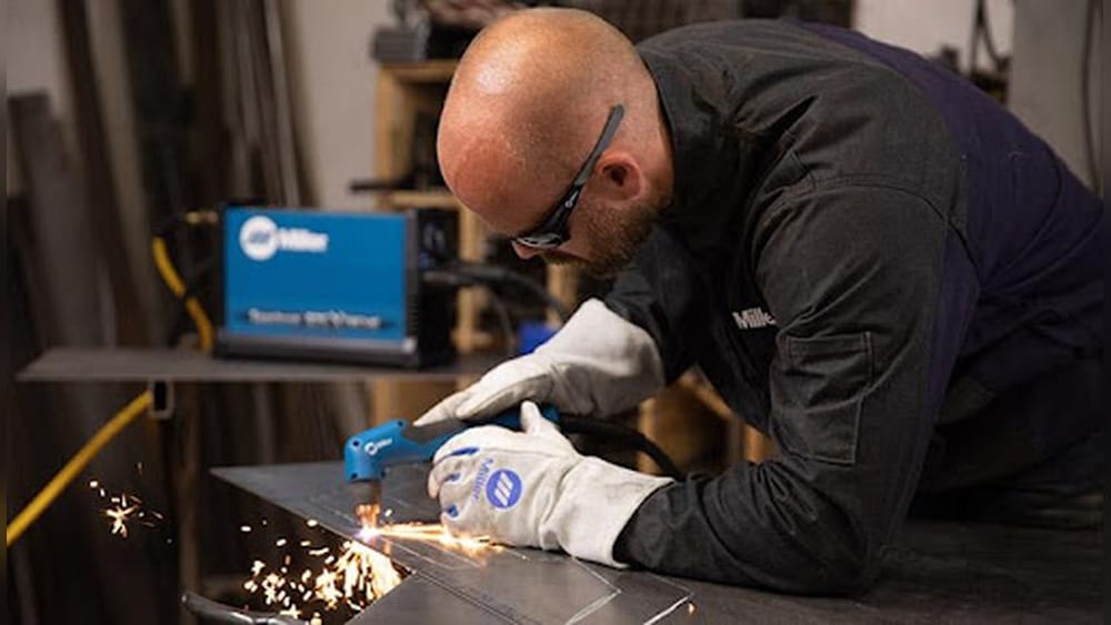 How Thick Can a Plasma Cutter Cut: Ultimate Thickness Guide