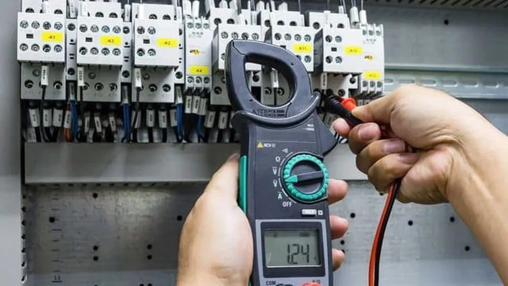 How to Test a Breaker With a Multimeter: Easy Step-by-Step Guide