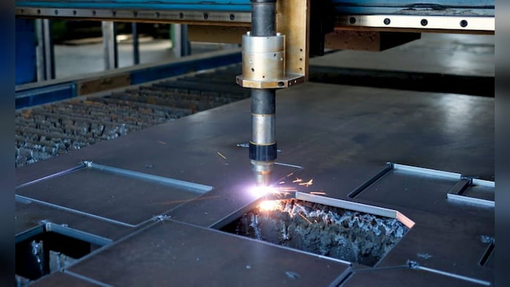 What is a Plasma Cutter: Ultimate Guide to Precision Cutting Tools