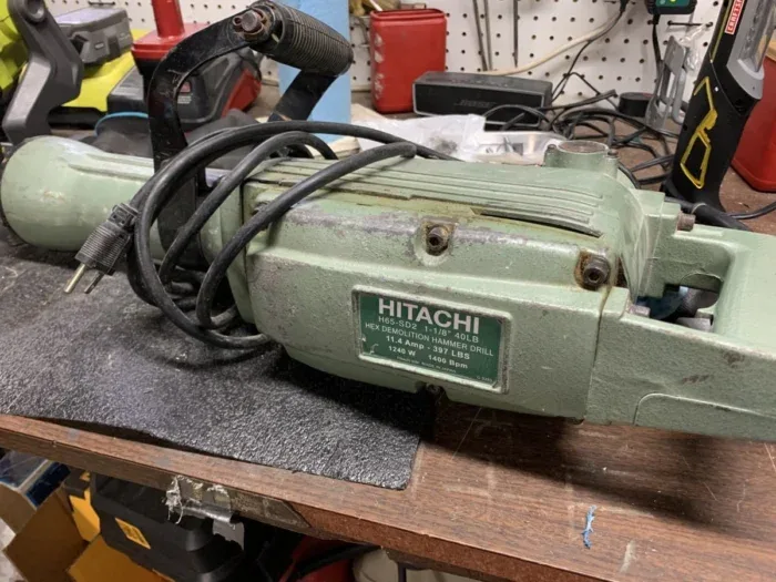 What Oil to Use in Demolition Hammer: Ultimate Guide for Peak Performance