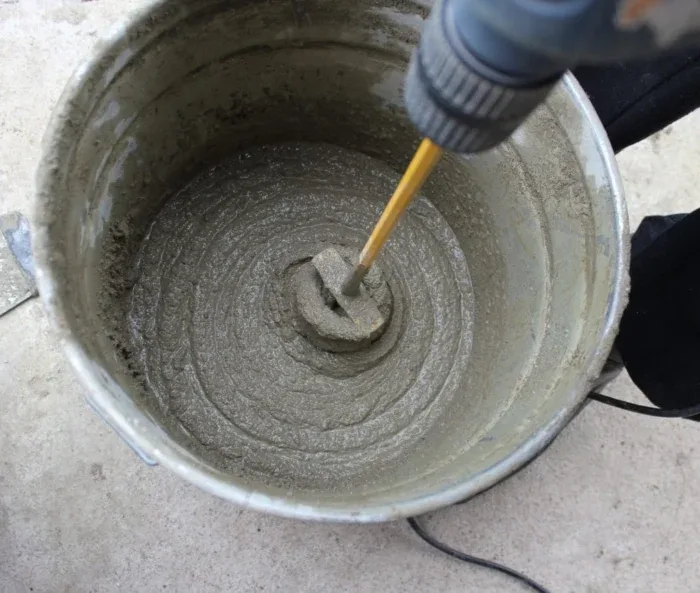 How to Mix Concrete in a Bucket Without a Mixer: Easy Step-by-Step Guide
