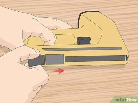 V4 460px Load a Nail Gun Step 12 Version 2