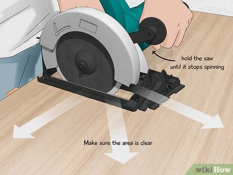 How to Use a Circular Saw: Essential Tips for Safe, Precise Cuts