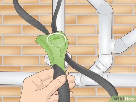 How to Use a Strap Wrench: Easy Steps for Maximum Grip