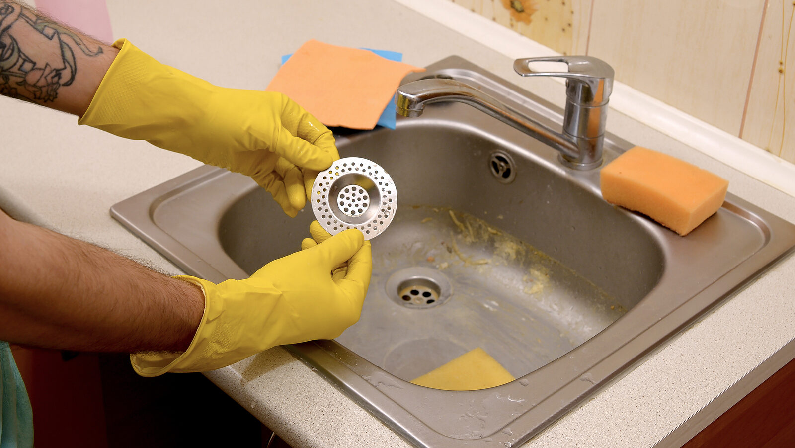 Kitchen Drain Cleaning Guide: Simple Steps for a Clog-Free Sink