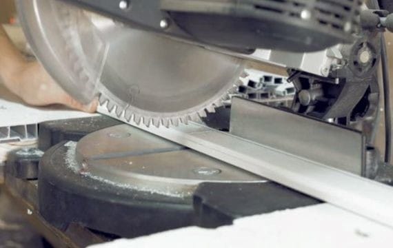 Cutting Aluminum With a Circular Saw: Essential Tips and Safety