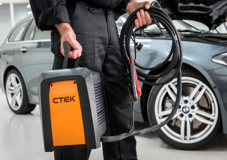 Battery Charger Buying Guide: How to Choose the Best One