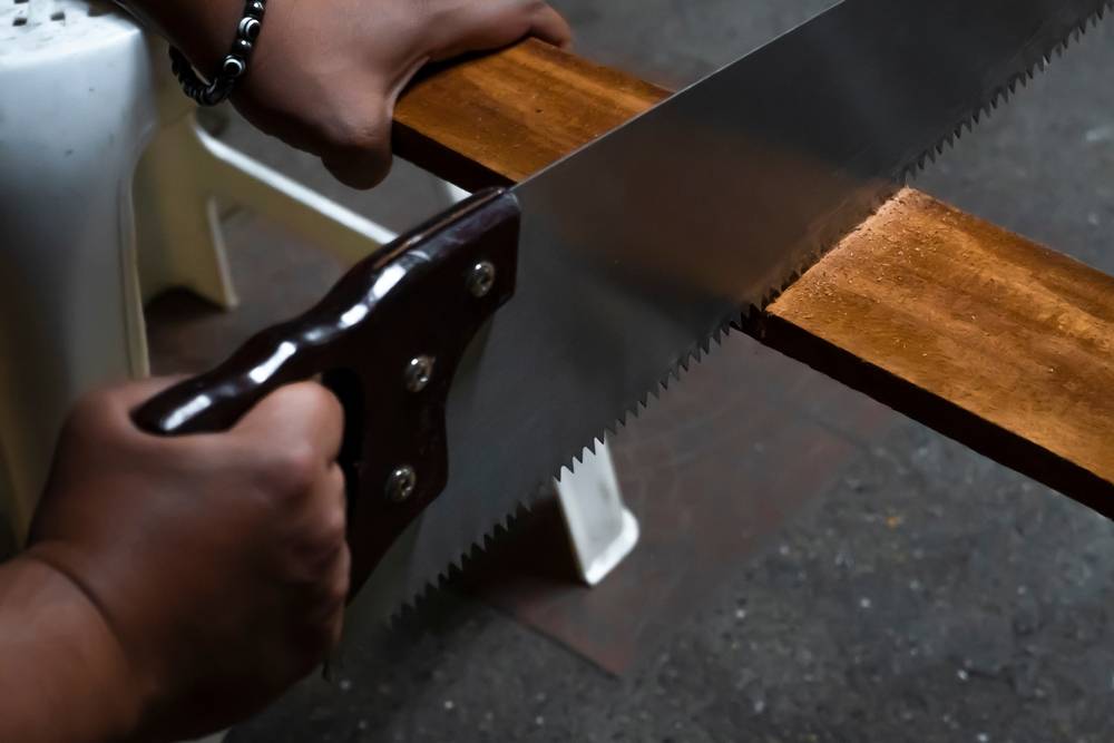 How to Use a Hand Saw: Essential Tips for Perfect Cuts