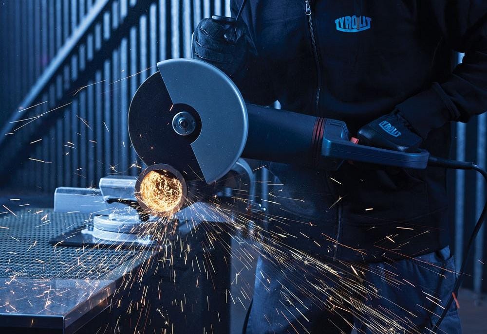 Angle Grinder Kickback Prevention: Essential Safety Tips